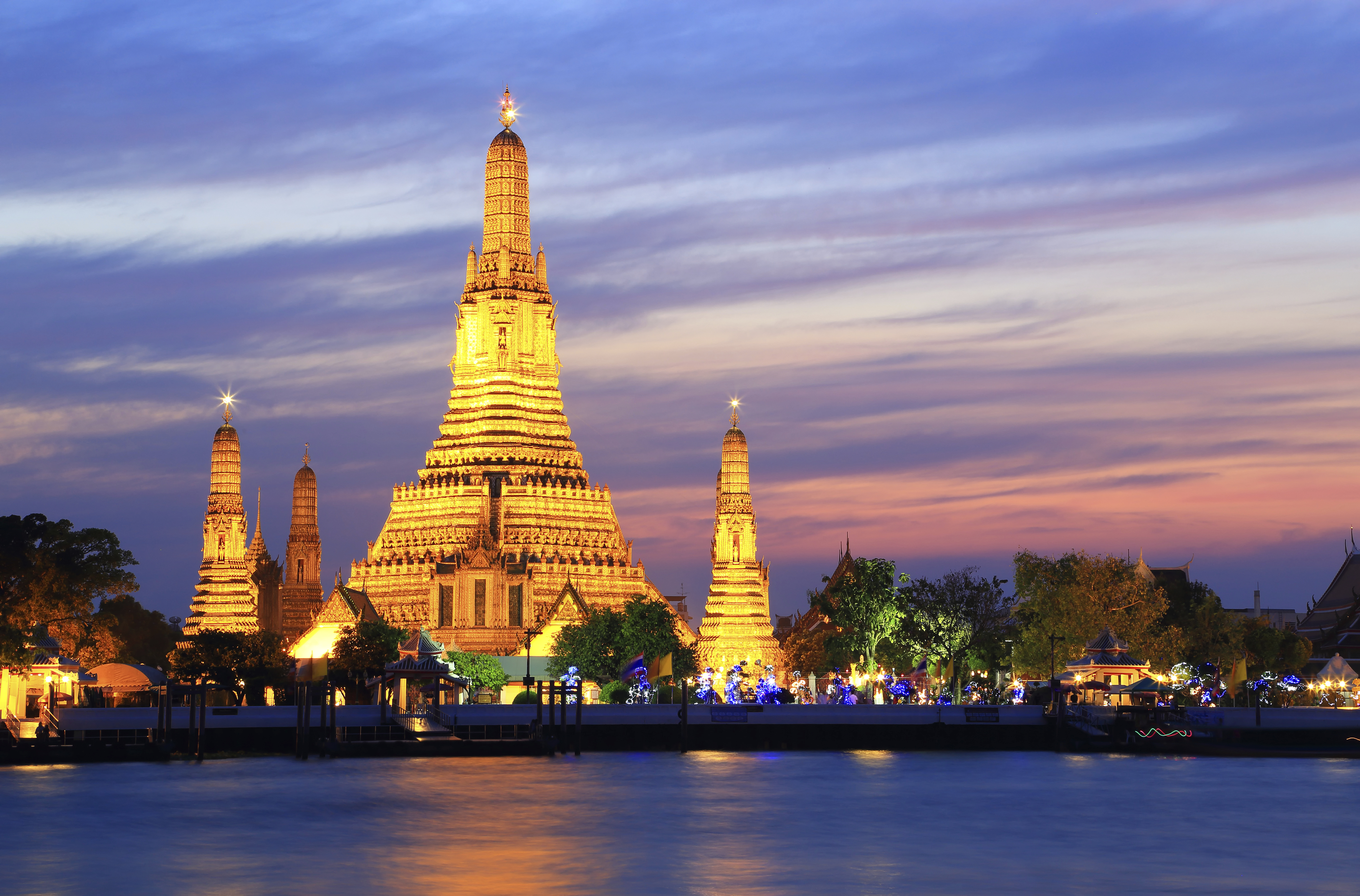 Les plus beaux temples de Bangkok  Skyscanner France